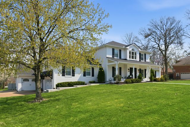 8344 Carriage Hills Dr, Brentwood, TN 37027