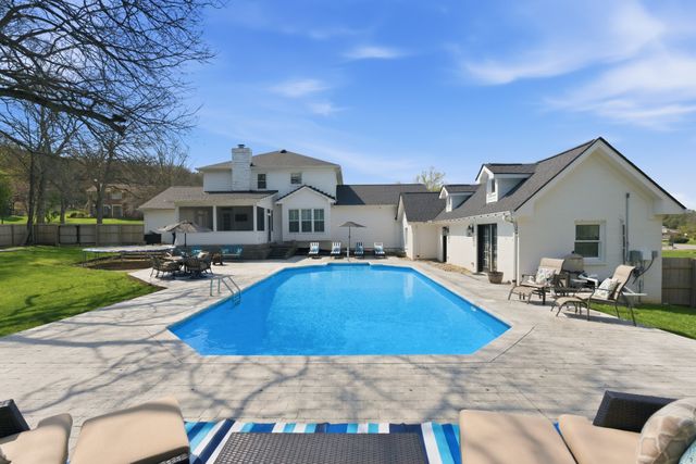 8344 Carriage Hills Dr, Brentwood, TN 37027