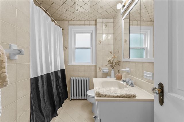 93 Prescott St, Medford, MA 02155