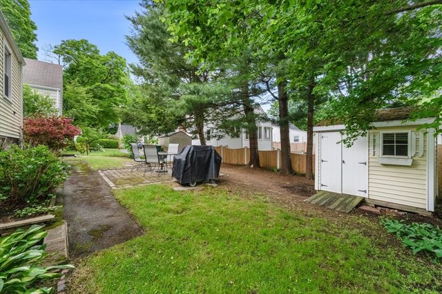 93 Prescott St, Medford, MA 02155