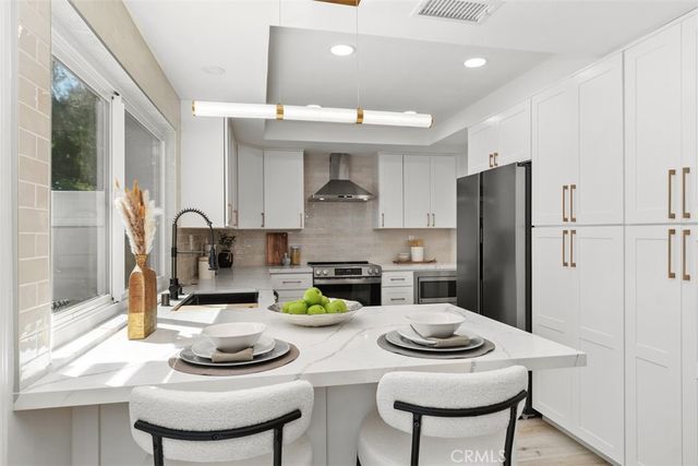 22322 Silent Brook, Lake Forest, CA 92630