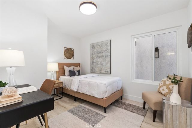 22322 Silent Brook, Lake Forest, CA 92630