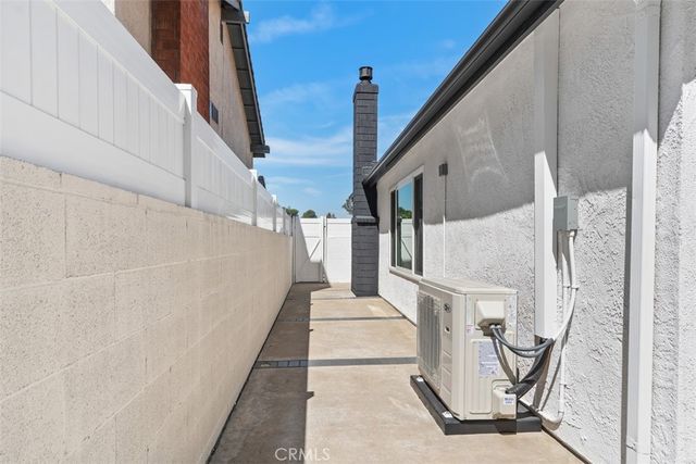 22322 Silent Brook, Lake Forest, CA 92630