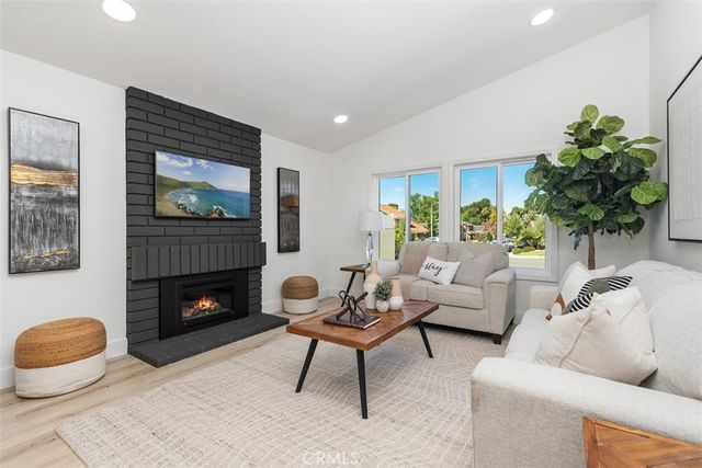 22322 Silent Brook, Lake Forest, CA 92630