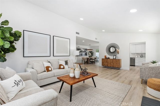 22322 Silent Brook, Lake Forest, CA 92630