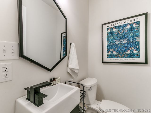 205 S Sandusky Avenue, Tulsa, OK 74112