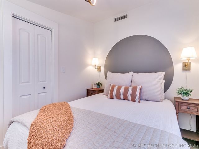 205 S Sandusky Avenue, Tulsa, OK 74112