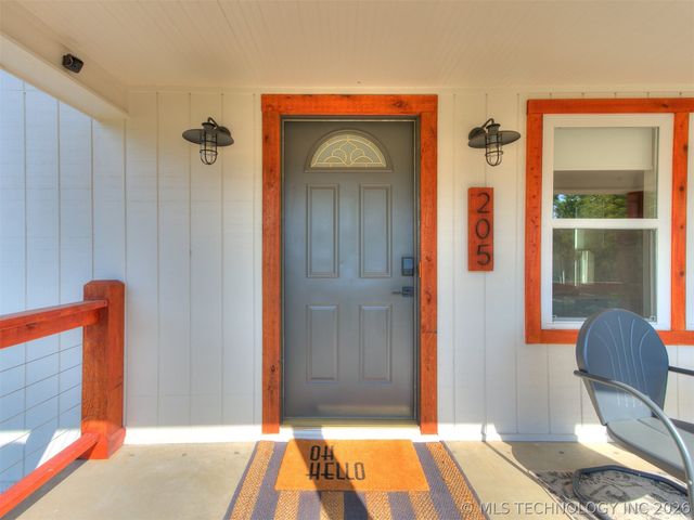 205 S Sandusky Avenue, Tulsa, OK 74112