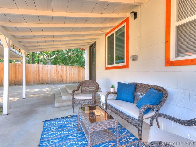 205 S Sandusky Avenue, Tulsa, OK 74112