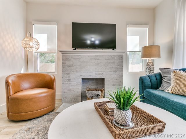 205 S Sandusky Avenue, Tulsa, OK 74112