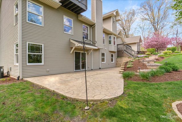 37 Park Drive, Yorkville, IL 60560