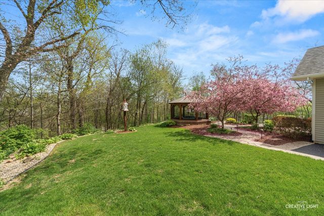 37 Park Drive, Yorkville, IL 60560