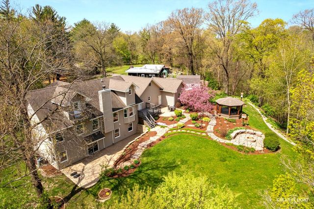 37 Park Drive, Yorkville, IL 60560