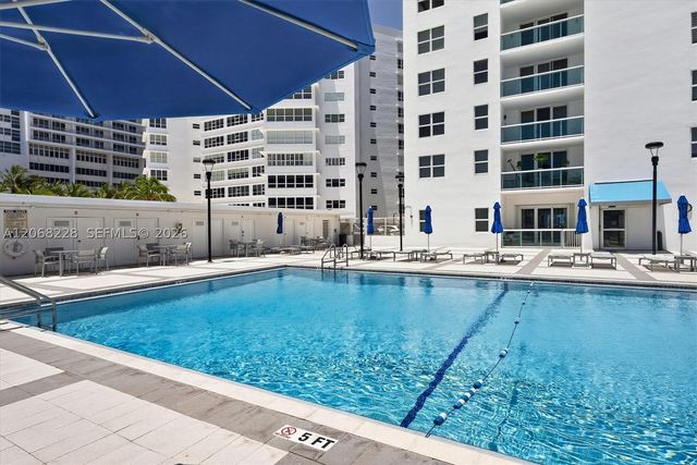 5001 Collins Ave 4G, Miami Beach, FL 33140