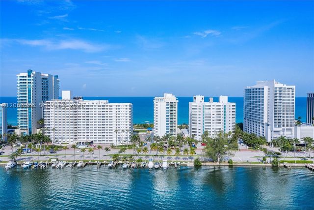5001 Collins Ave 4G, Miami Beach, FL 33140