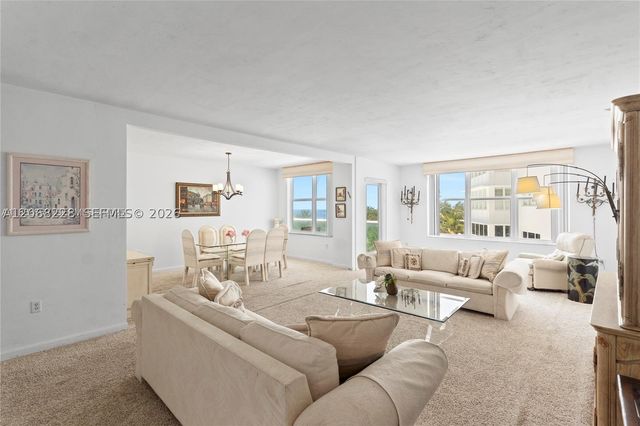 5001 Collins Ave 4G, Miami Beach, FL 33140