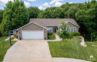 1044 Highland Ridge Drive, Manhattan, KS 66503