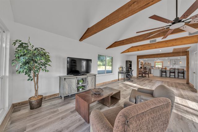 4080 Pleasant Valley Road, Mineral Wells, TX 76067