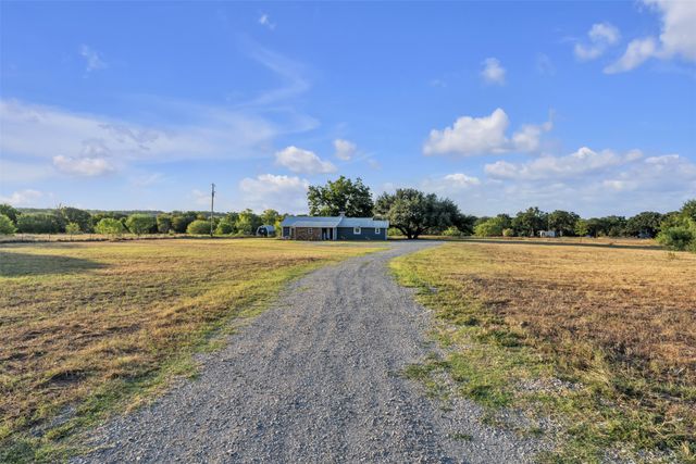 4080 Pleasant Valley Road, Mineral Wells, TX 76067