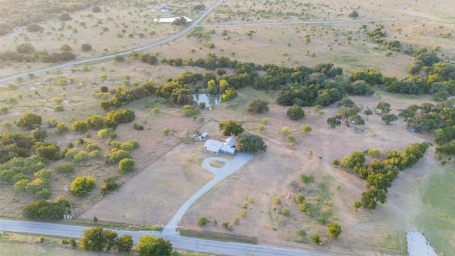 4080 Pleasant Valley Road, Mineral Wells, TX 76067