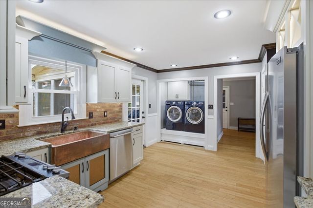 206 Chateau Drive, Fayetteville, GA 30214