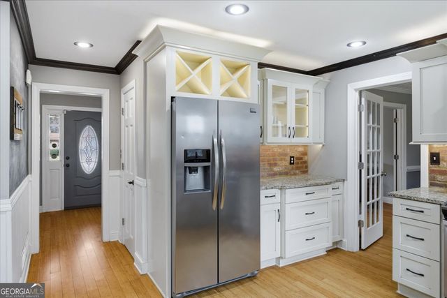 206 Chateau Drive, Fayetteville, GA 30214