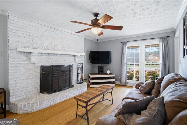 206 Chateau Drive, Fayetteville, GA 30214