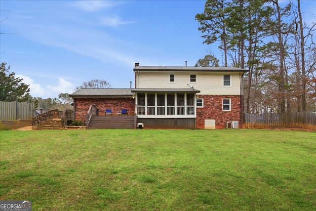 206 Chateau Drive, Fayetteville, GA 30214