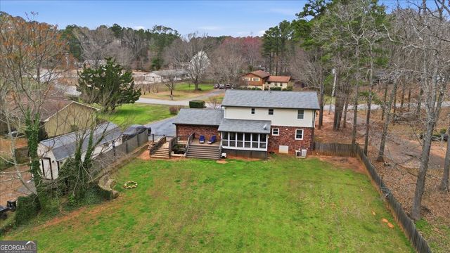 206 Chateau Drive, Fayetteville, GA 30214