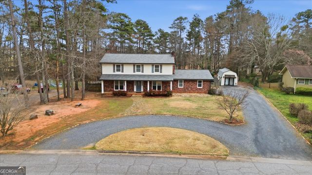 206 Chateau Drive, Fayetteville, GA 30214