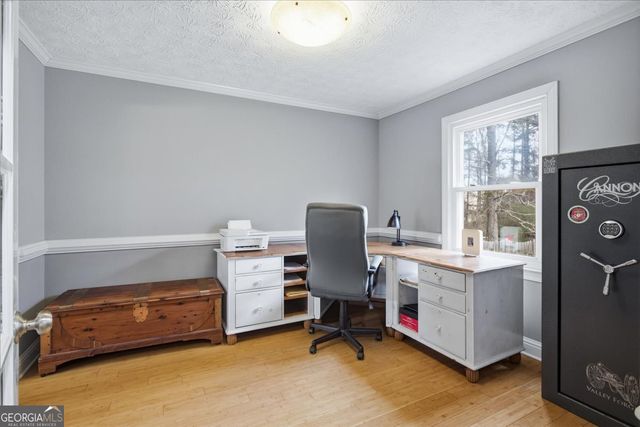 206 Chateau Drive, Fayetteville, GA 30214