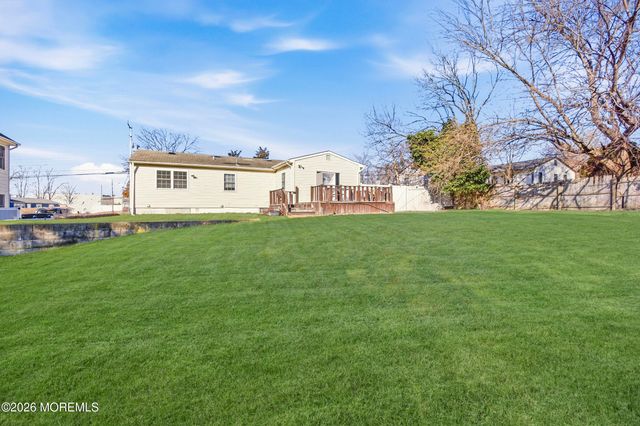 12 Michele Drive, Toms River, NJ 08755