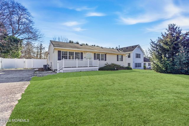 12 Michele Drive, Toms River, NJ 08755