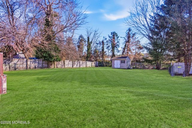 12 Michele Drive, Toms River, NJ 08755