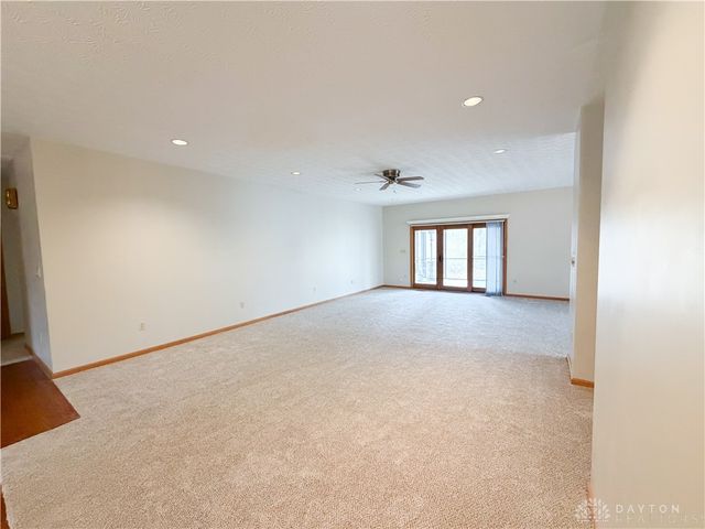 7995 Crestway Road, Clayton, OH 45315