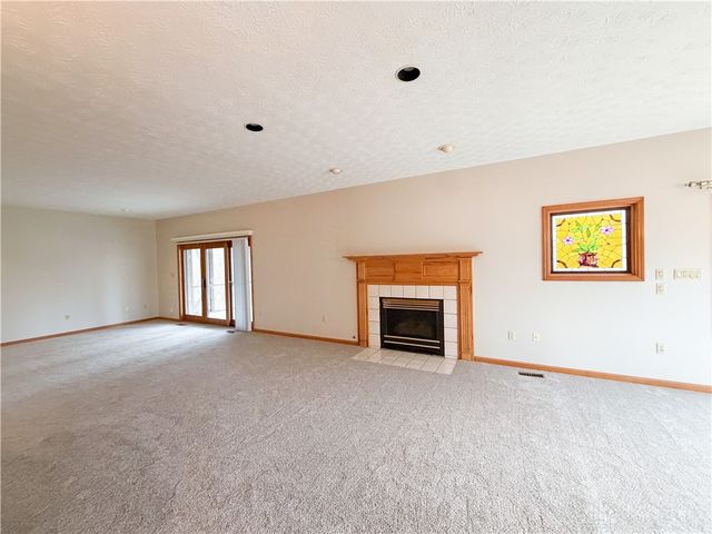 7995 Crestway Road, Clayton, OH 45315