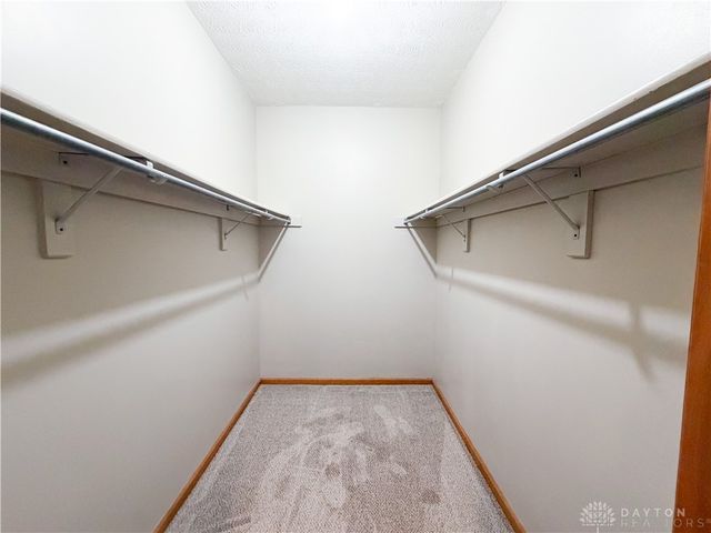 7995 Crestway Road, Clayton, OH 45315