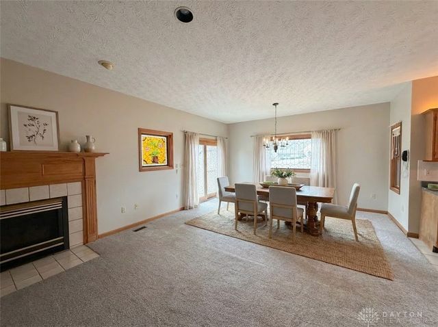 7995 Crestway Road, Clayton, OH 45315