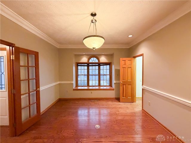 7995 Crestway Road, Clayton, OH 45315