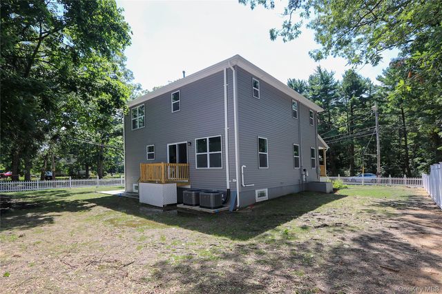 245 New Avenue, Wyandanch, NY 11798