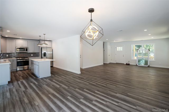 245 New Avenue, Wyandanch, NY 11798