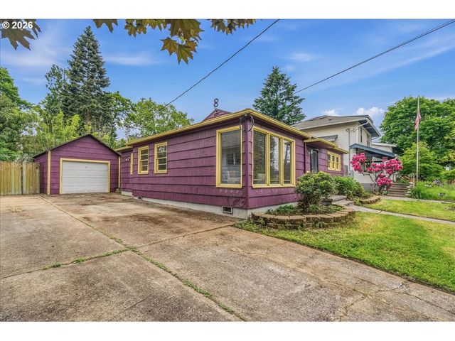 46 Ne BUFFALO St, Portland, OR 97211