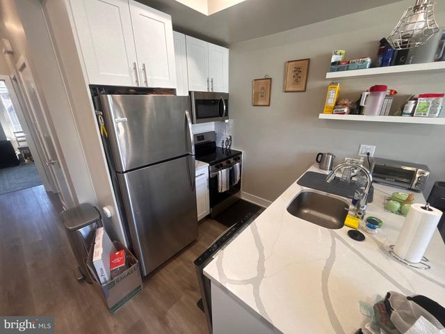 1208 N TAYLOR ST, Philadelphia, PA 19121