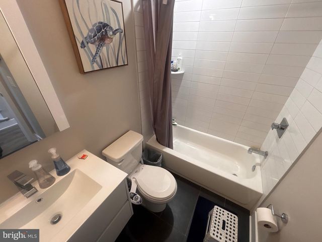 1208 N TAYLOR ST, Philadelphia, PA 19121