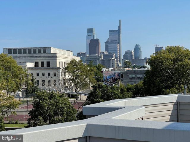 1208 N TAYLOR ST, Philadelphia, PA 19121