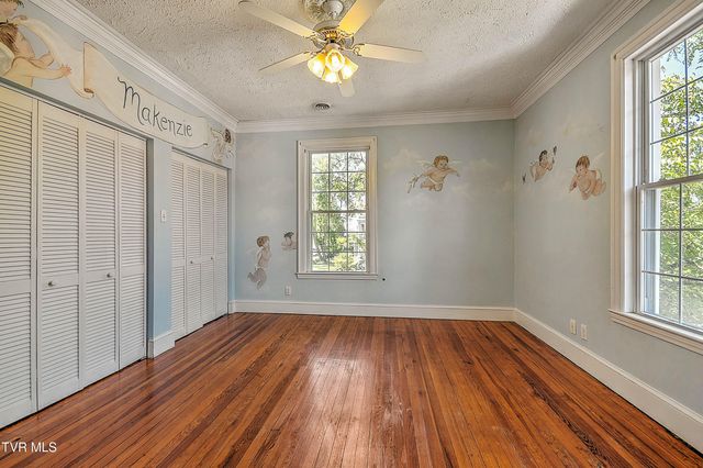 501 Lindsey Street, Bristol, VA 24201