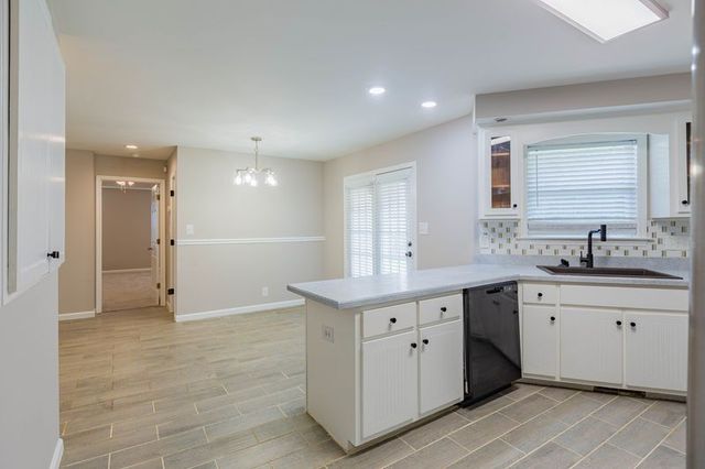 847 Isaac Dr, Clarksville, TN 37040