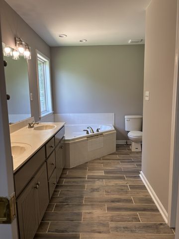 847 Isaac Dr, Clarksville, TN 37040