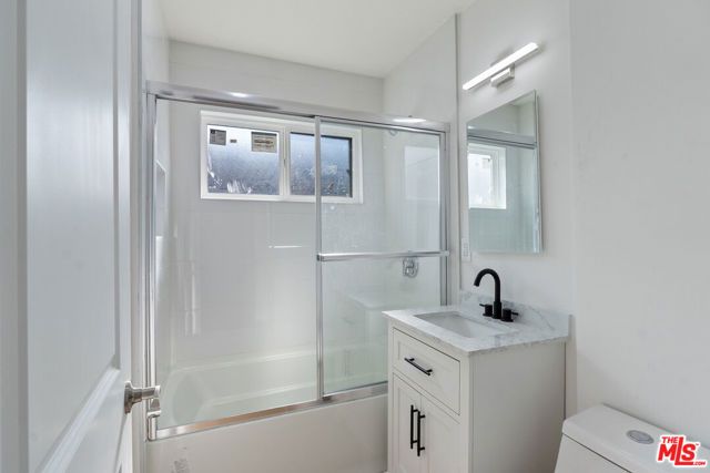 10806 Doty Avenue, Inglewood, CA 90303