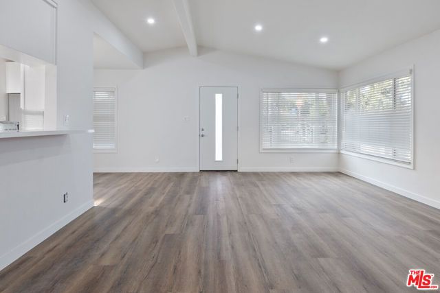 10806 Doty Avenue, Inglewood, CA 90303